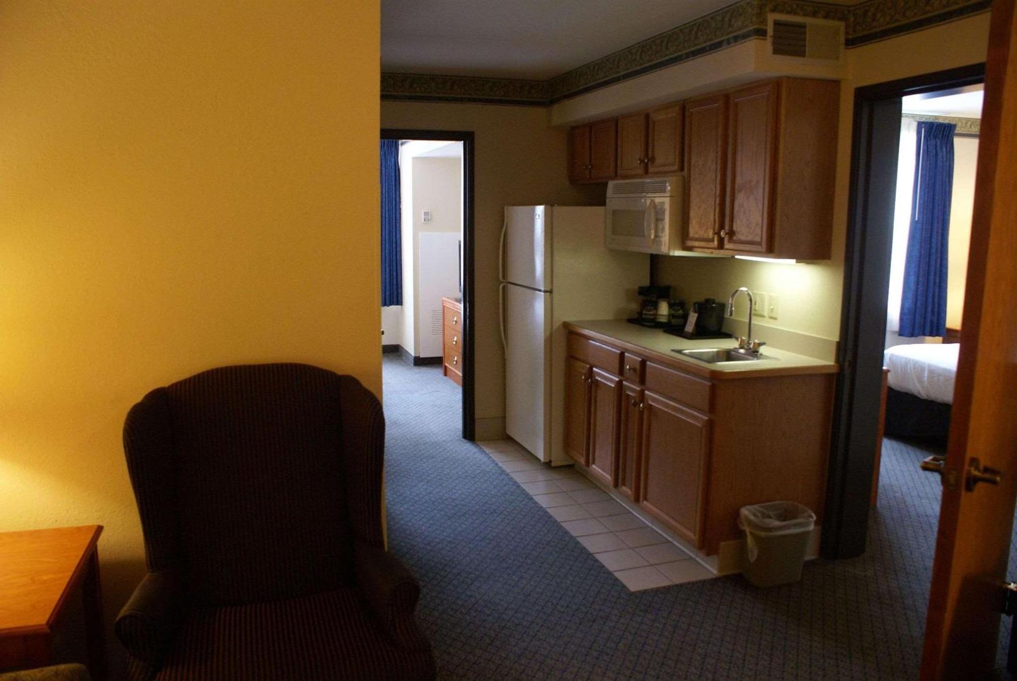 Country Inn & Suites By Radisson, Lansing, Mi Kültér fotó
