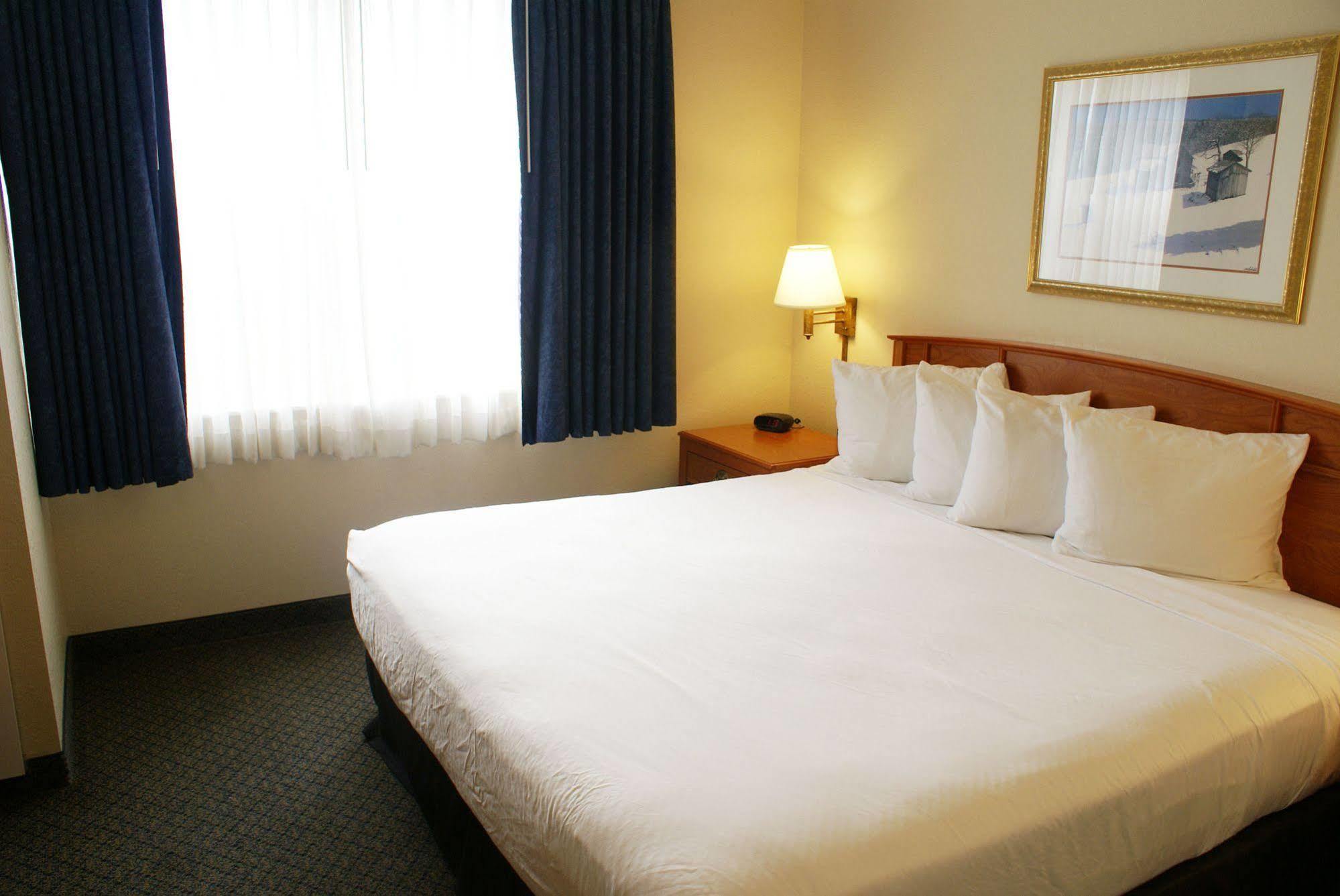 Country Inn & Suites By Radisson, Lansing, Mi Kültér fotó